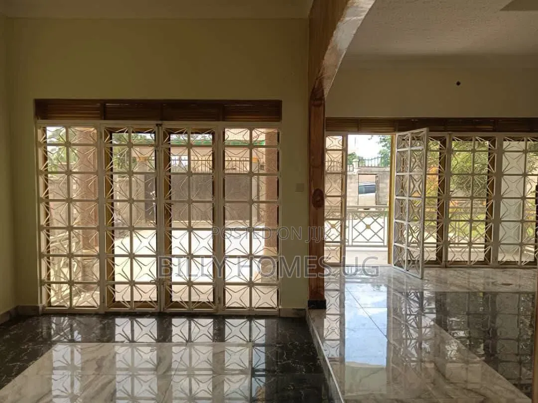 3bdrm House in Nama for sale