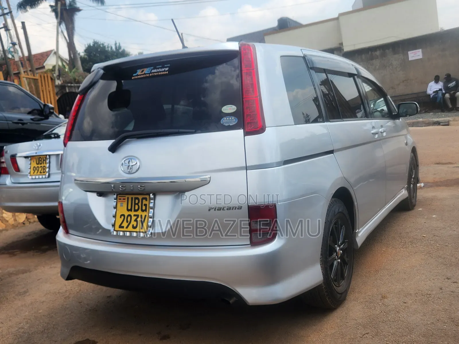 Toyota ISIS 2007