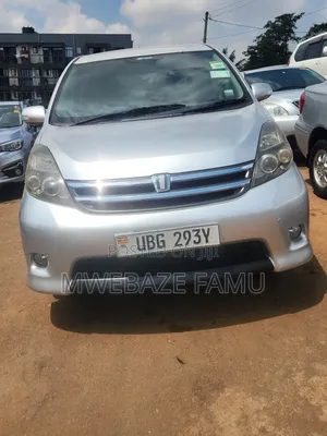 Toyota ISIS 2007