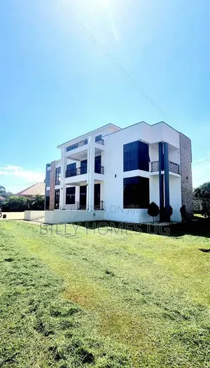 6bdrm Mansion in Katabi for sale
