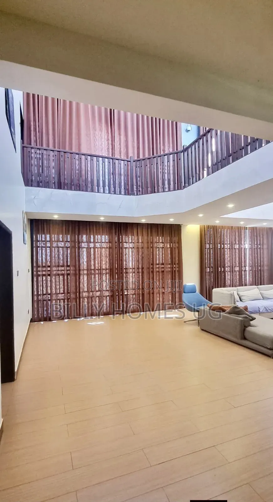 6bdrm Mansion in Katabi for sale