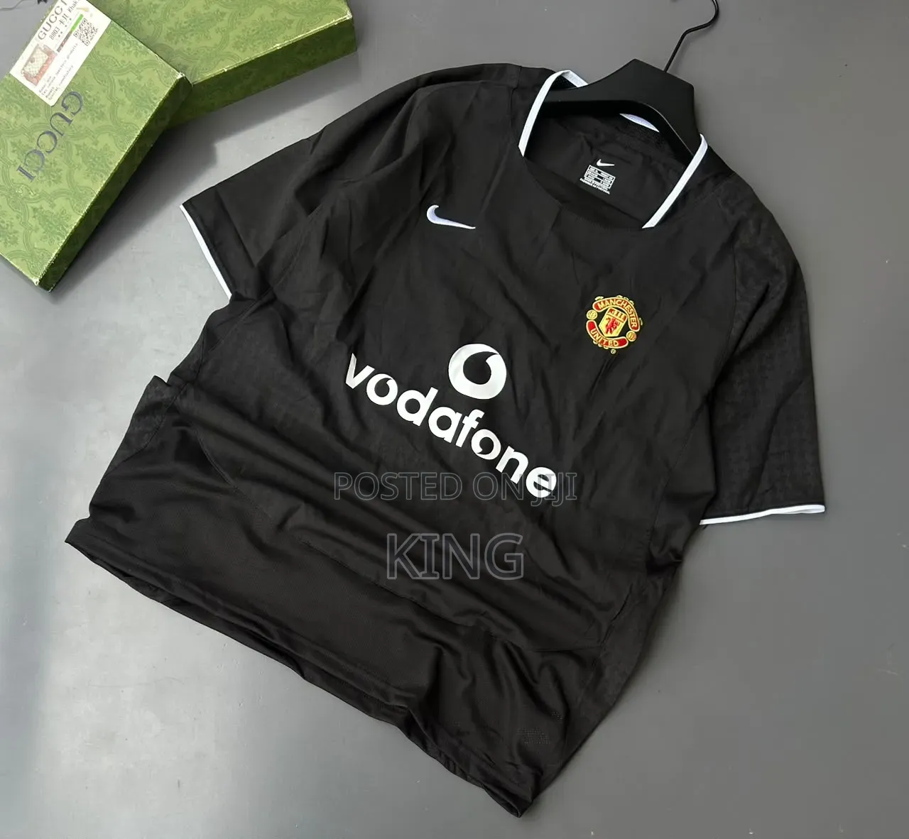 Classic 2003–05 Manchester United Away