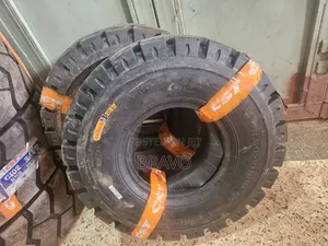 6.50R10 Nylon Tube Tyres for New Forklift.