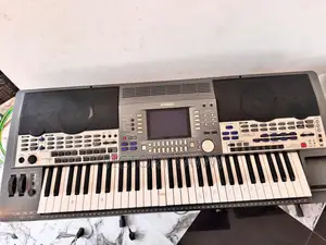 Yamaha Keyboard