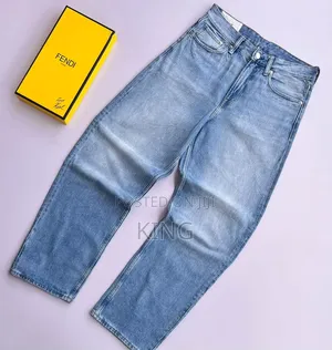 Relaxed Cut Denim Jeans