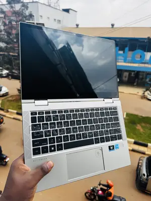 Laptop HP EliteBook x360 1030 G8 16GB Intel Core i5 SSD 256GB