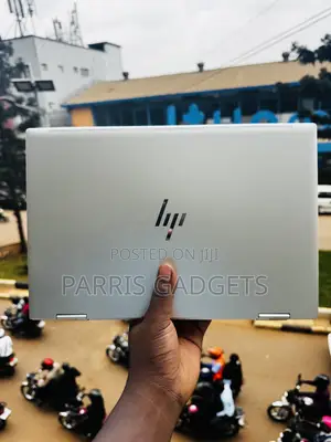 Laptop HP EliteBook x360 1030 G8 16GB Intel Core i5 SSD 256GB