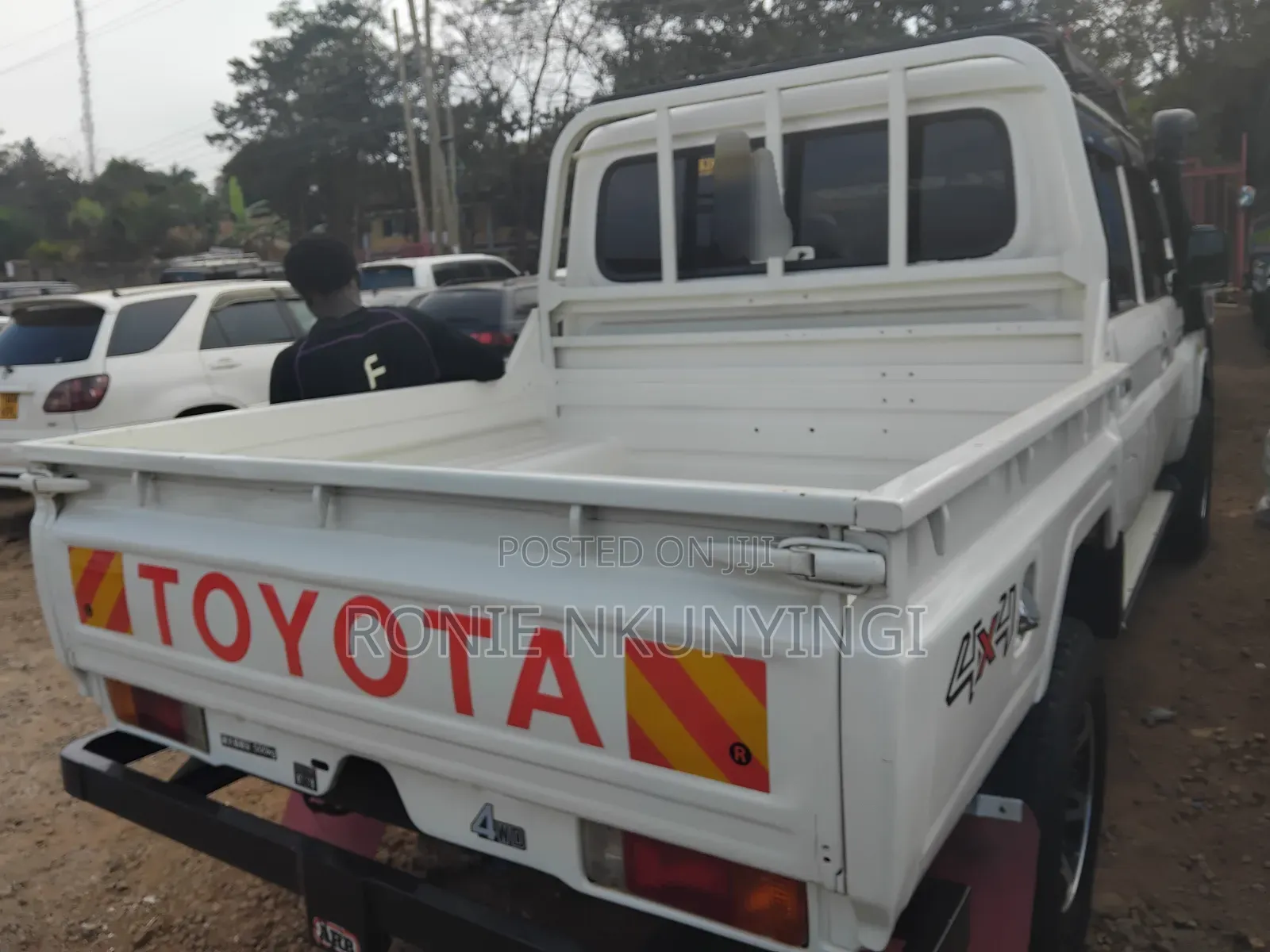 Toyota Land Cruiser 2015 White