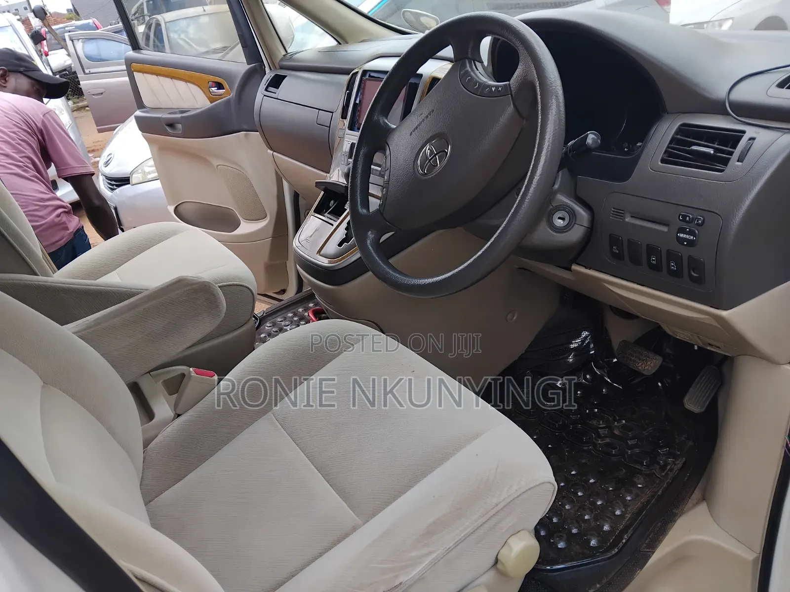 Toyota Alphard 2007 White