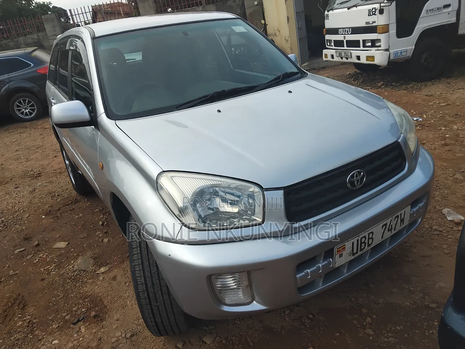Toyota RAV4 Automatic 2003 White