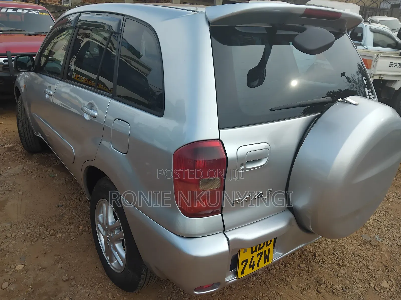 Toyota RAV4 Automatic 2003 White