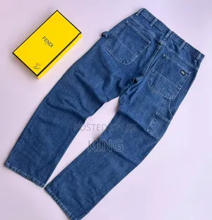Light Wash Denim Style Jeans