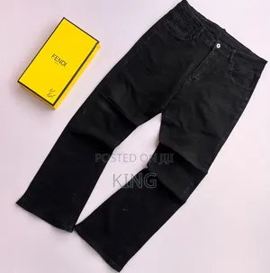 Light Wash Denim Style Jeans