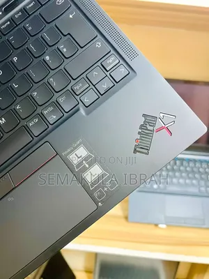 Laptop Lenovo ThinkPad X1 Yoga 16GB Intel Core i5 HDD+SSD 500GB
