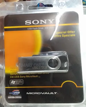 SONY 32 GB Flash Drive
