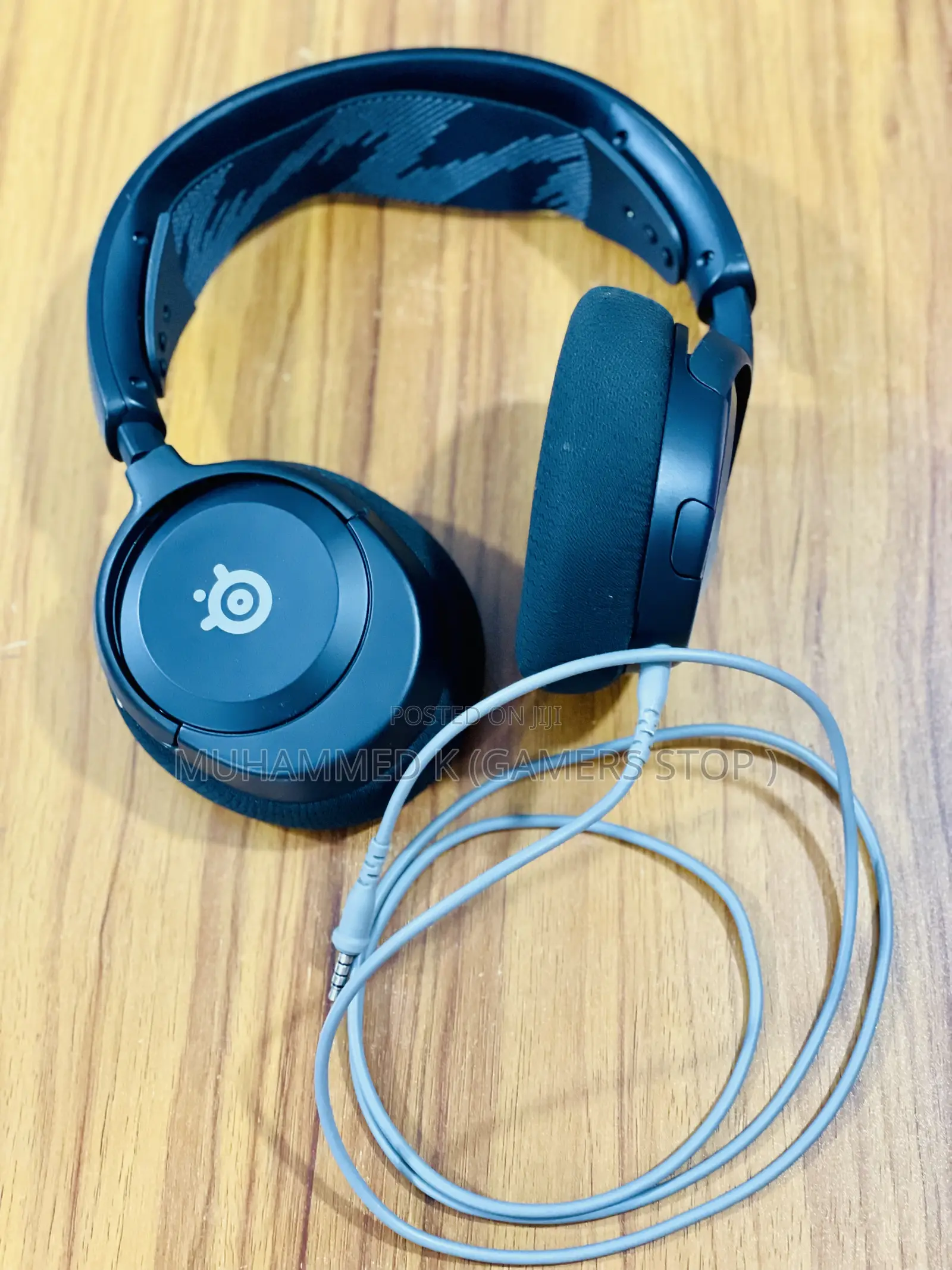 Steelseries Arctic Nova 1