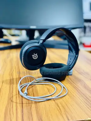 Steelseries Arctic Nova 1