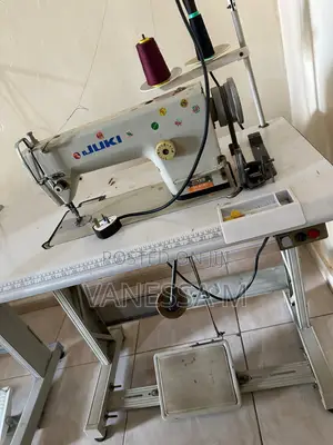 Juki Industrial Lockstitch Sewing Machine
