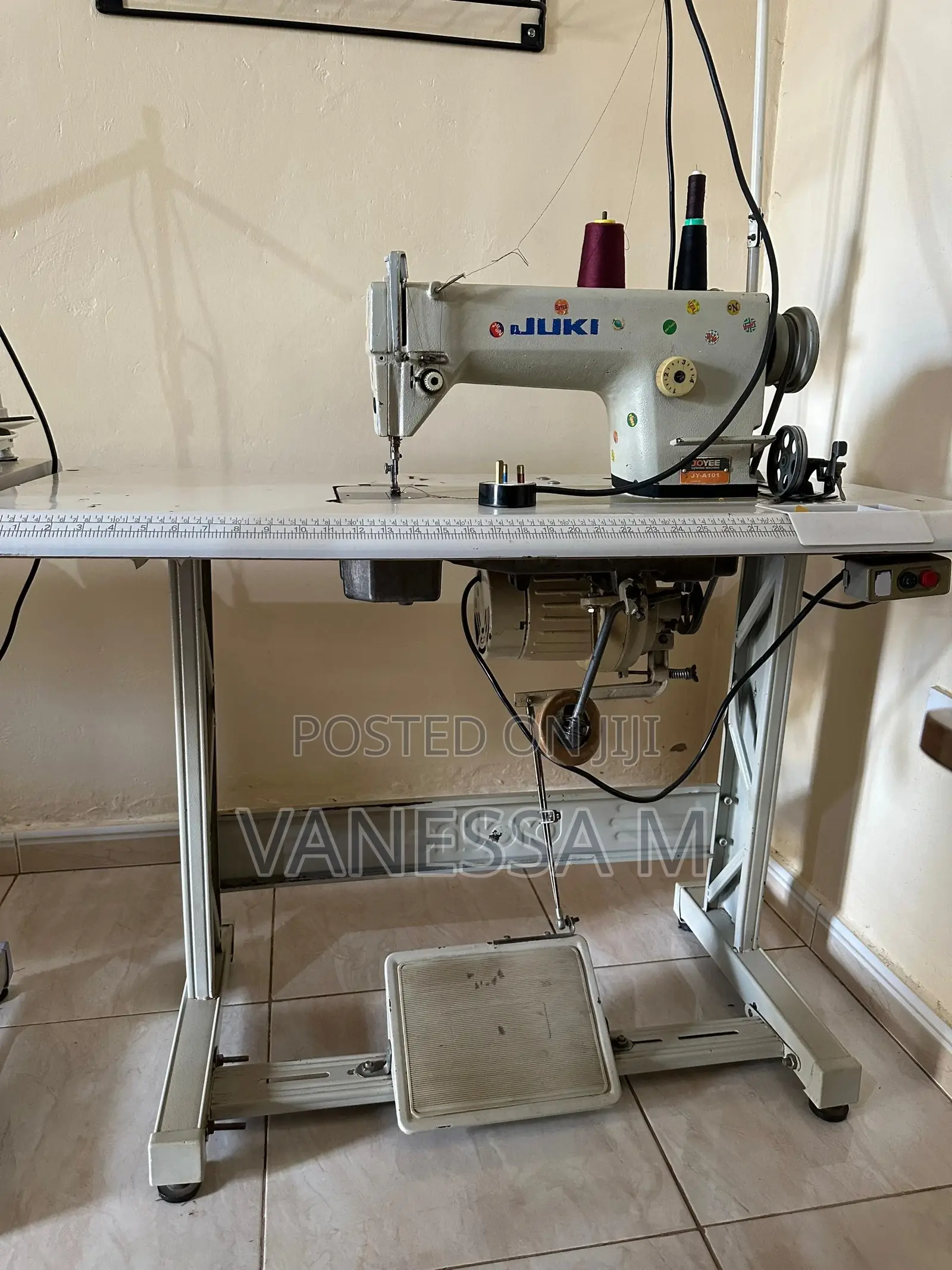 Juki Industrial Lockstitch Sewing Machine