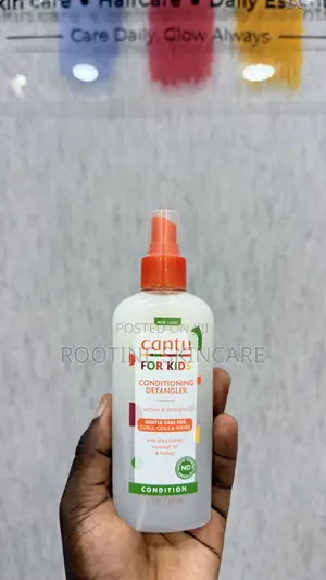 Cantu Kids Detangling Hair Spray for Softer Hair Management
