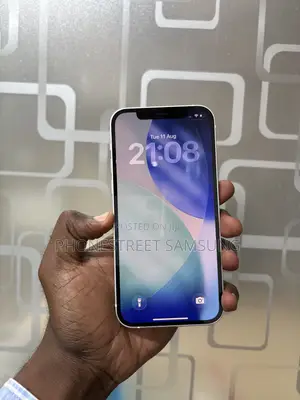 Apple iPhone 13 128 GB White