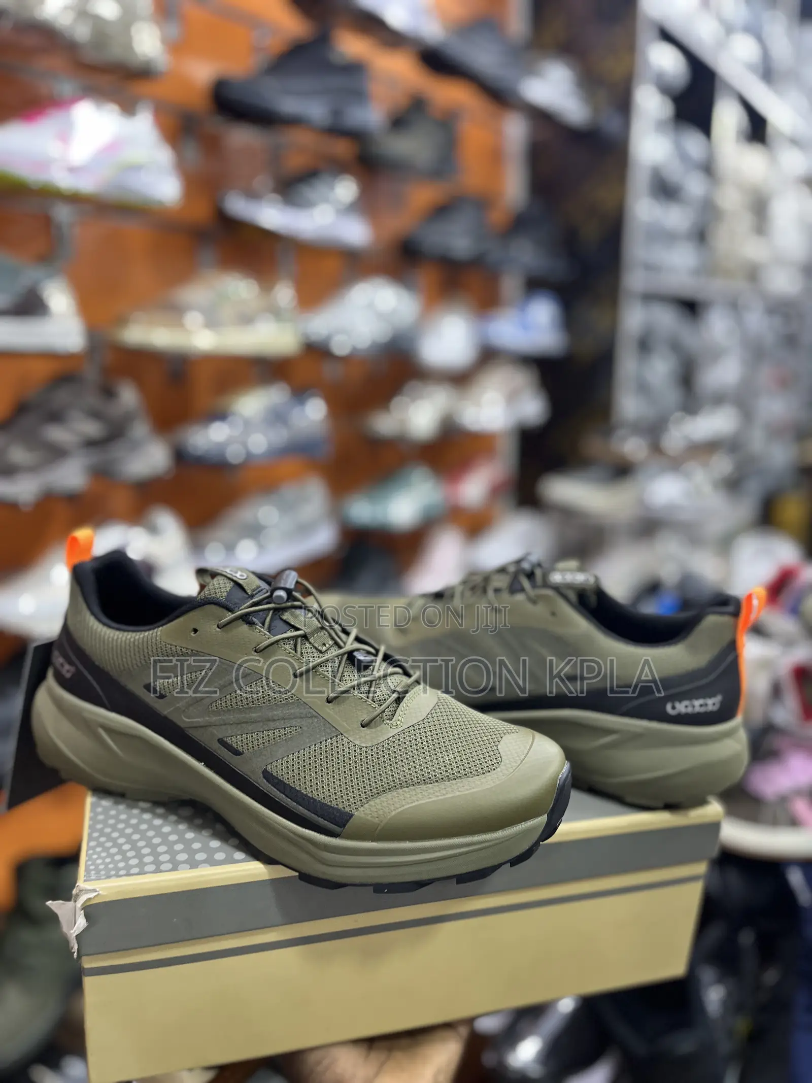 Original Salomon Outline Waterproof Hiking Sneakers