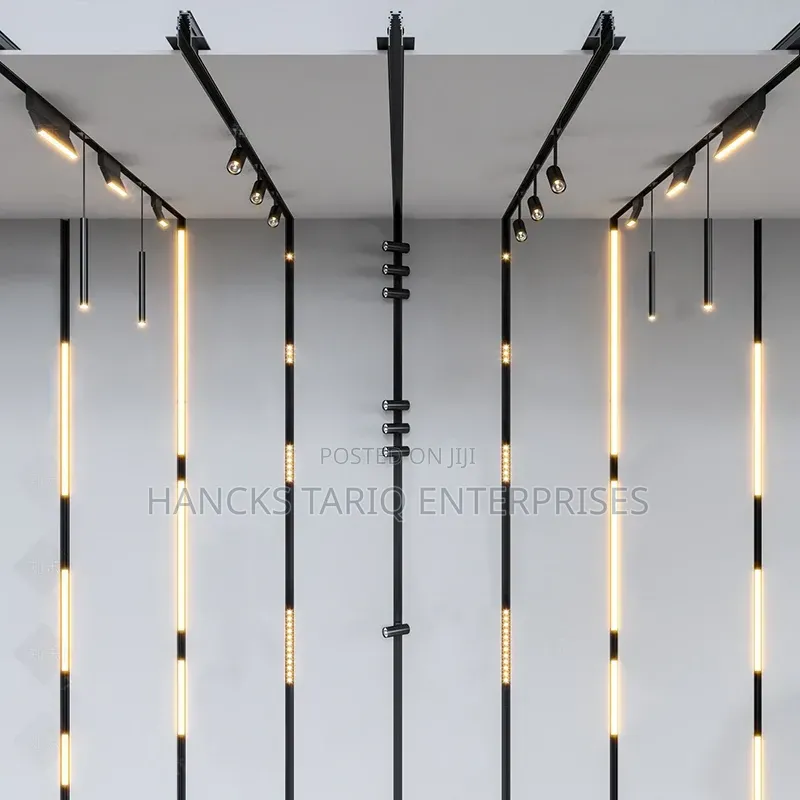 ​Modern Linear LED Track Light and Adjustable Color Temperature