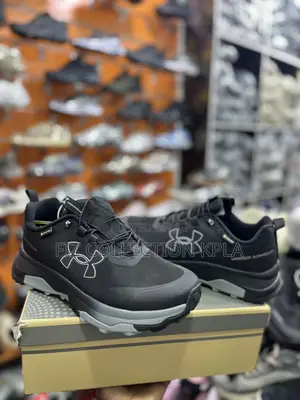 Original Under Armour GTX Trail Running Shoes Black Grey