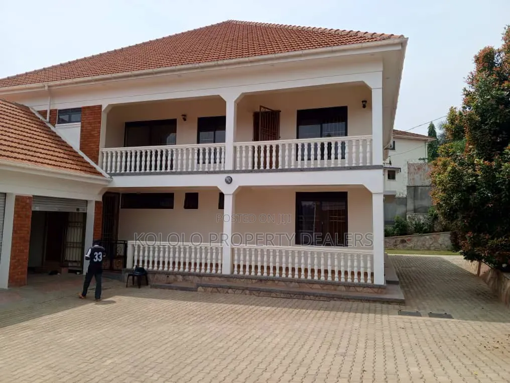 6bdrm Duplex in Naguru, Central Division for rent