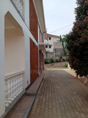 6bdrm Duplex in Naguru, Central Division for rent