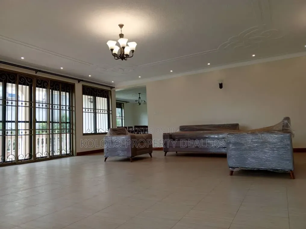 6bdrm Duplex in Naguru, Central Division for rent