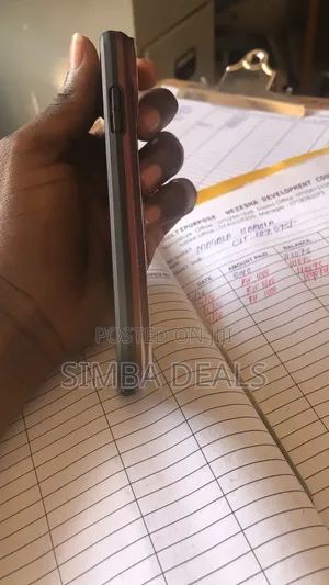 Apple iPhone X 64 GB Black
