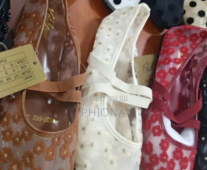 Zara Pumps and Flats