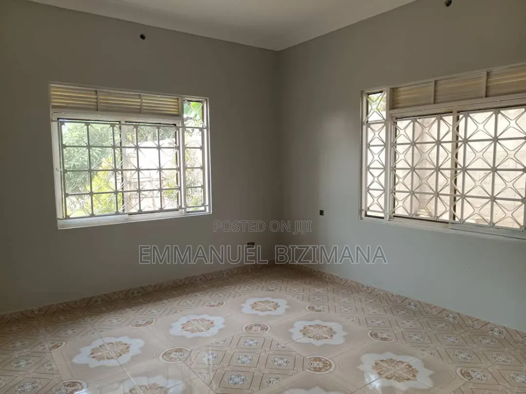 Furnished 3bdrm Bungalow in Mukono, Central Division for sale