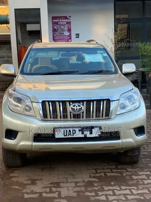 Toyota Land Cruiser Prado 2012 Silver