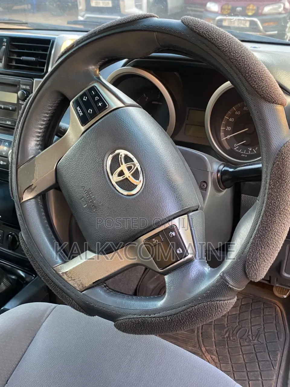Toyota Land Cruiser Prado 2012 Silver