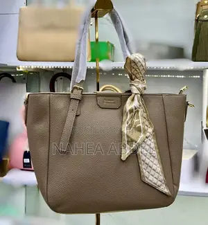 Emily Classic Tote Bags