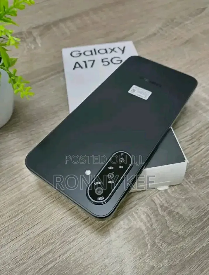 New Samsung Galaxy A17 5G 256 GB Black