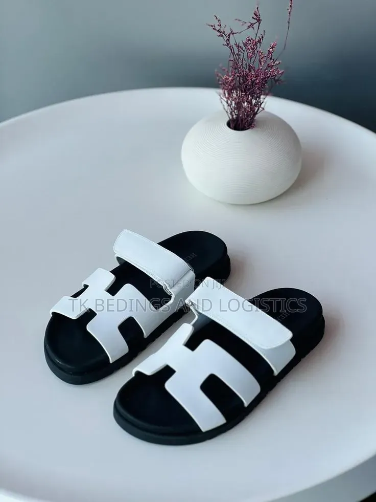 Hermes Sandles