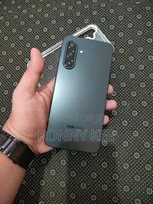 New Samsung Galaxy A17 5G 256 GB Black