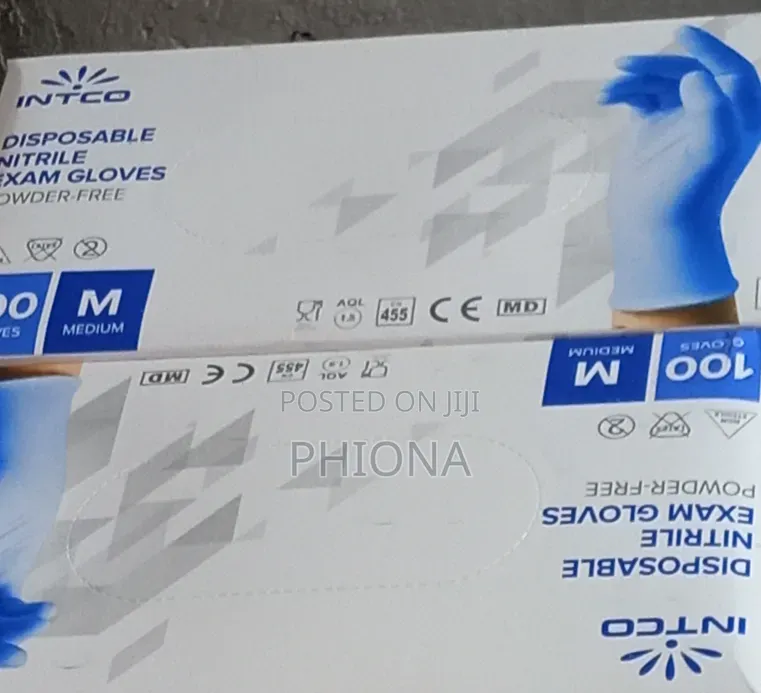 Disposable Nitrile Exam Gloves