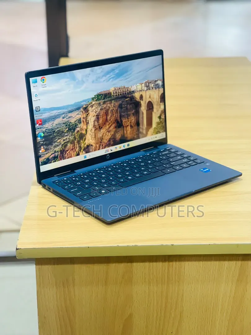 New Laptop HP Pavilion x360 14 8GB Intel Core i5 SSD 512GB