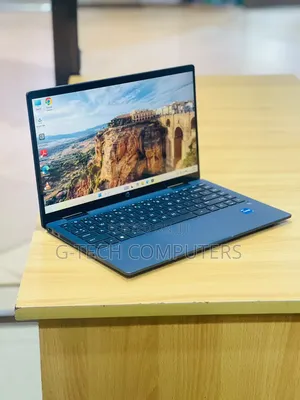 New Laptop HP Pavilion x360 14 8GB Intel Core i5 SSD 512GB