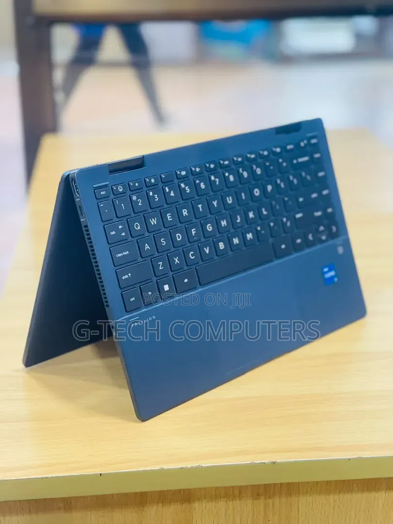 New Laptop HP Pavilion x360 14 8GB Intel Core i5 SSD 512GB