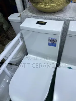 Milano Toilet