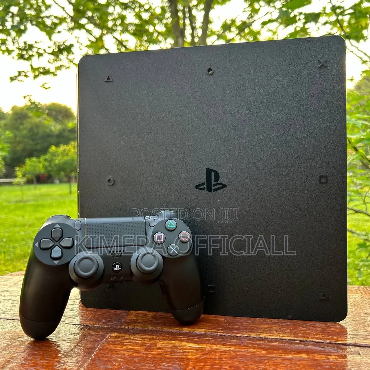 PS4 Slim Game Console. Sony PlayStation 4 Slim