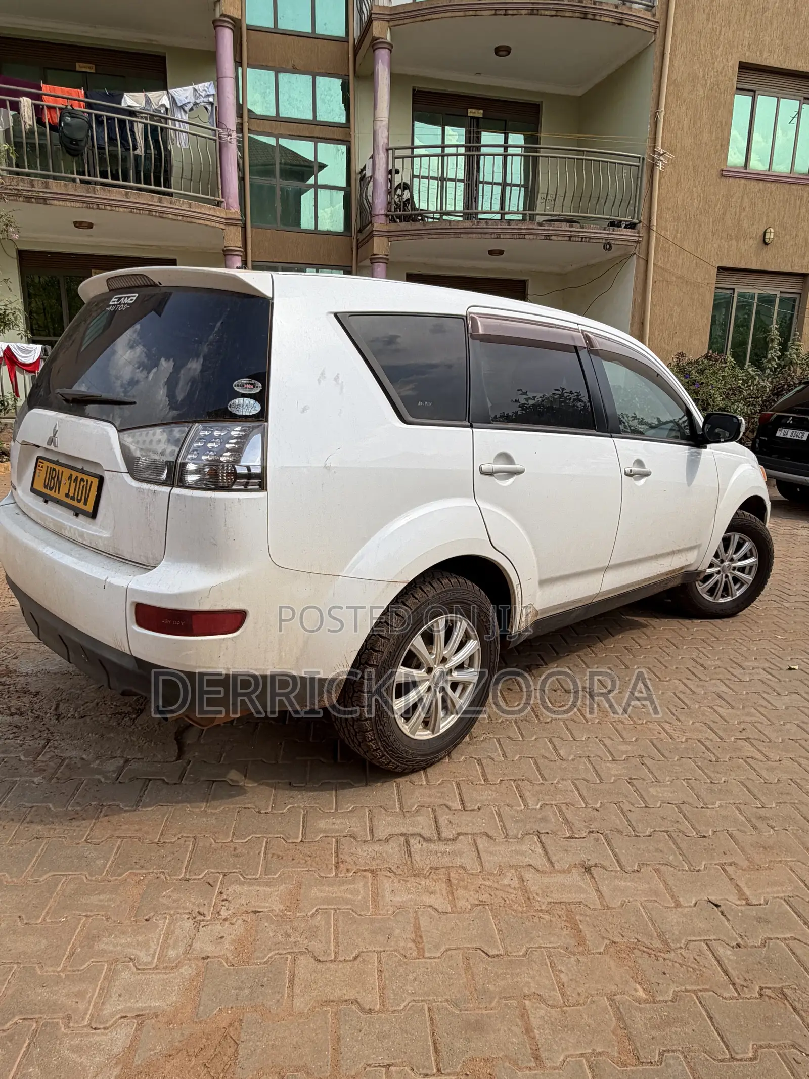 Mitsubishi Outlander 2.4 Automatic 2008 Pearl