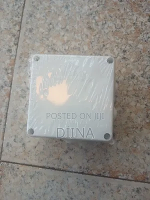 Adaptable Box 100×100×70