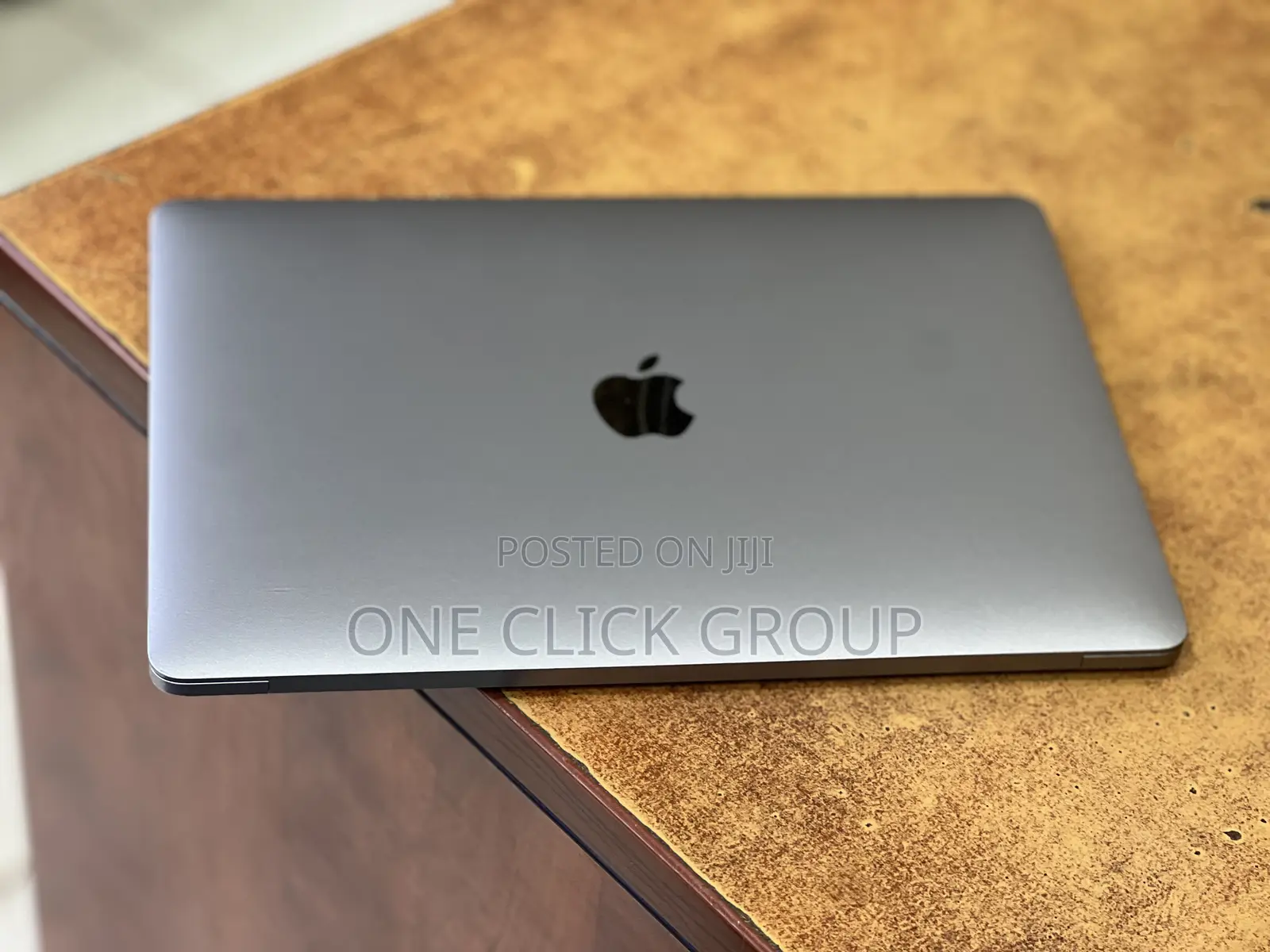 Laptop Apple MacBook Pro 2017 16GB Intel Core i7 SSHD (Hybrid) 256GB