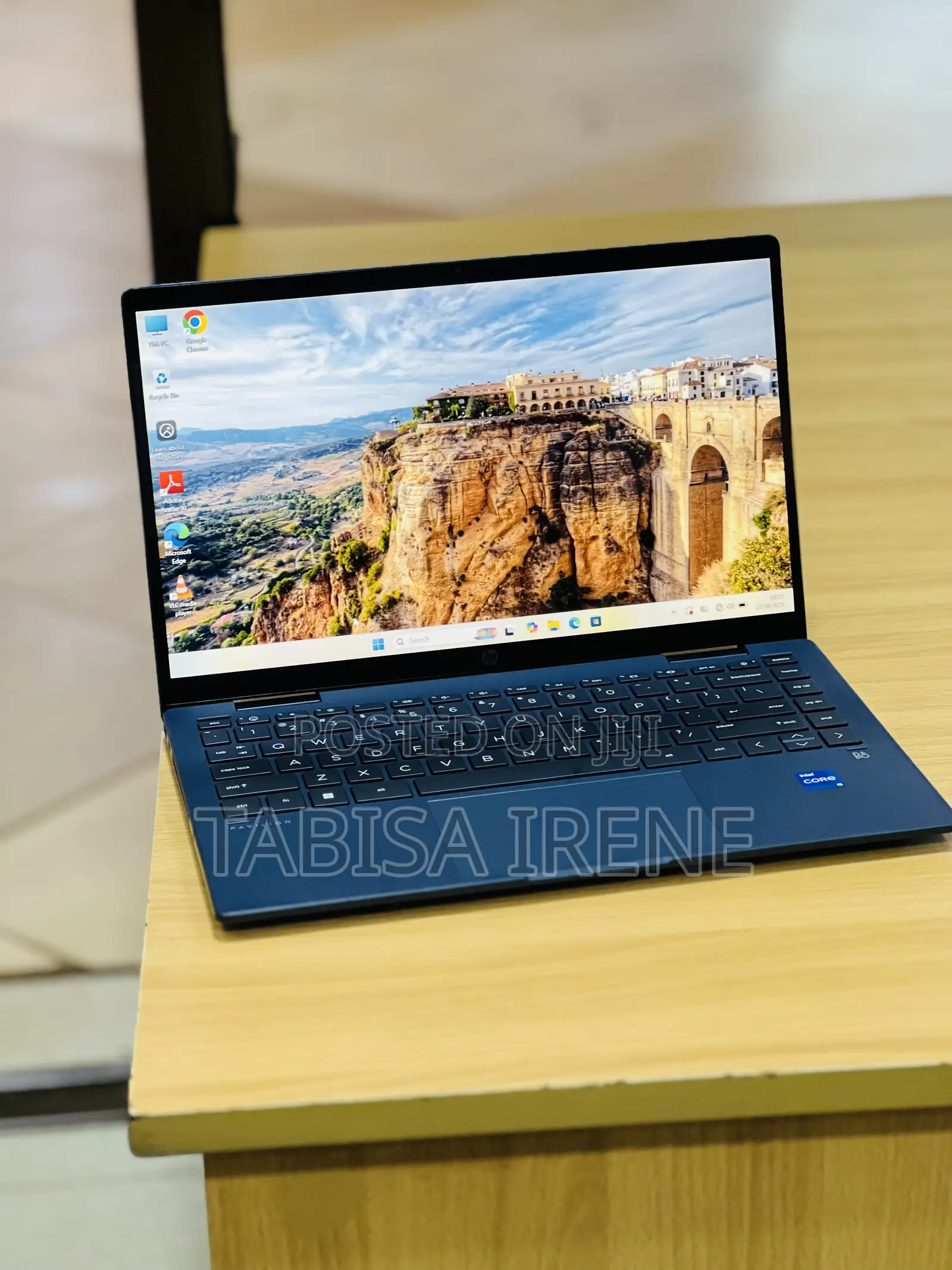 New Laptop HP Pavilion 14 x360 2-in-1 8GB Intel Core i5 SSD 512GB